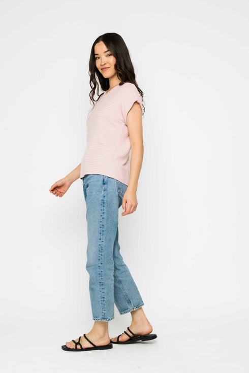 Daisy-Textured Rib Roll Cuff Tee